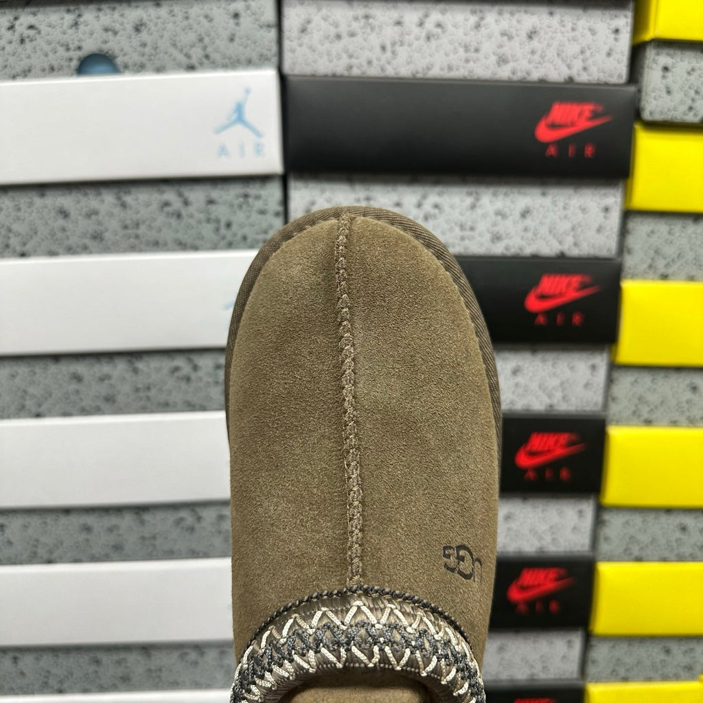 UGG Tazz Platform Slipper – Suede Mule with Shearling Lining, Grey & Silver Braided Collar Trim & Chunky Tonal Platform Sole in Olive