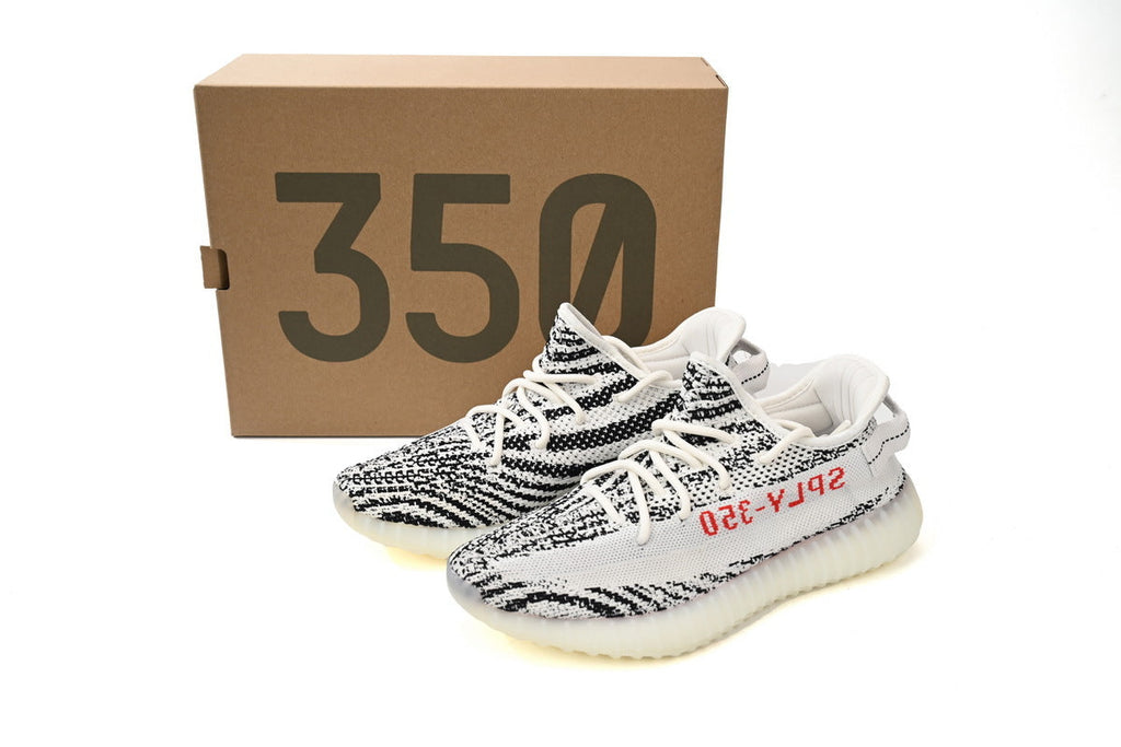 Yeezy Boost 350 v2 Zebra Reps Sneaker CP9654