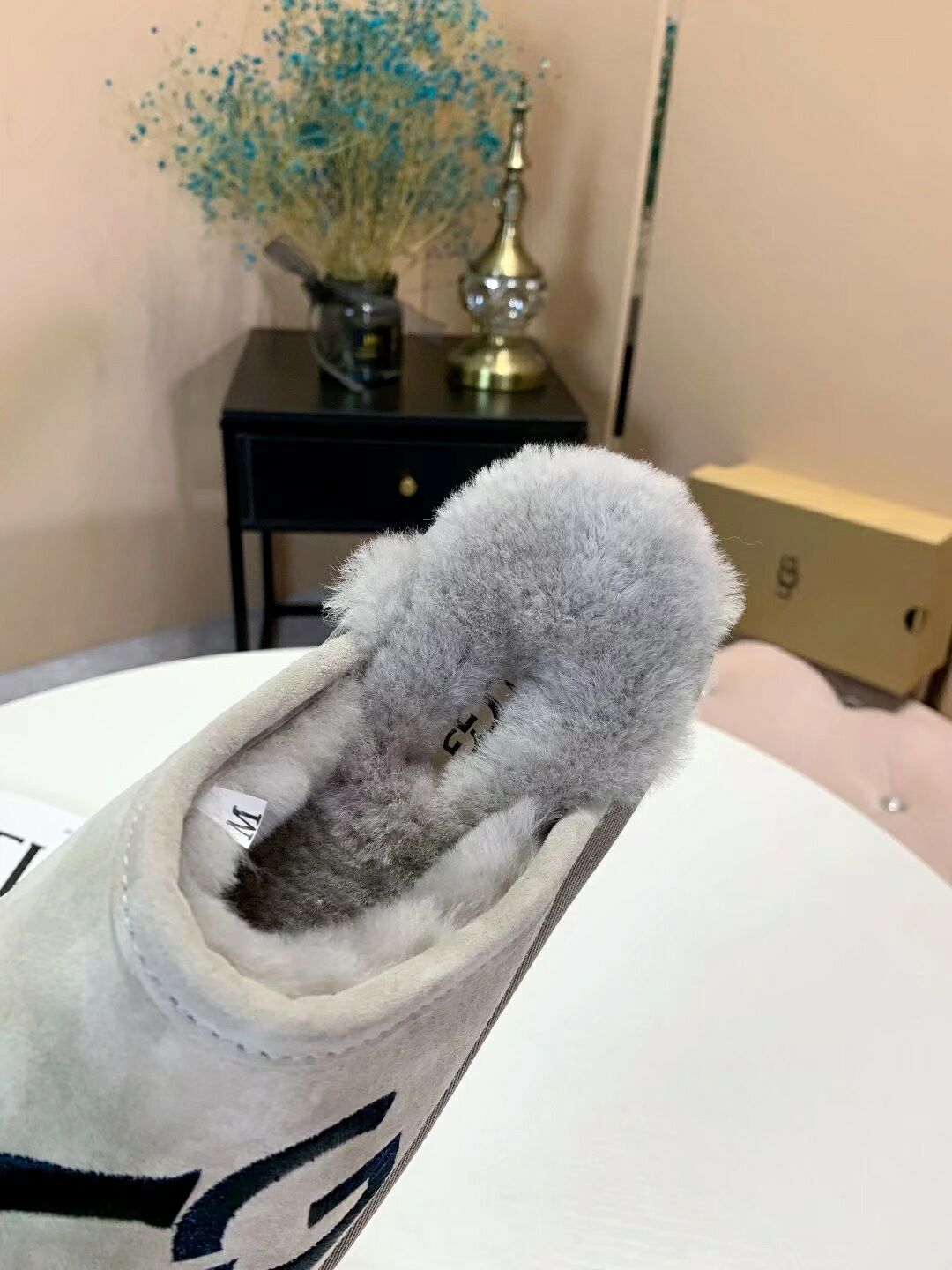 Grey G-Logo Indoor Slippers — New Arrival | In Stock