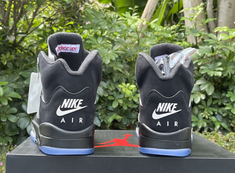 Air Jordan 5 “Black Metallic"