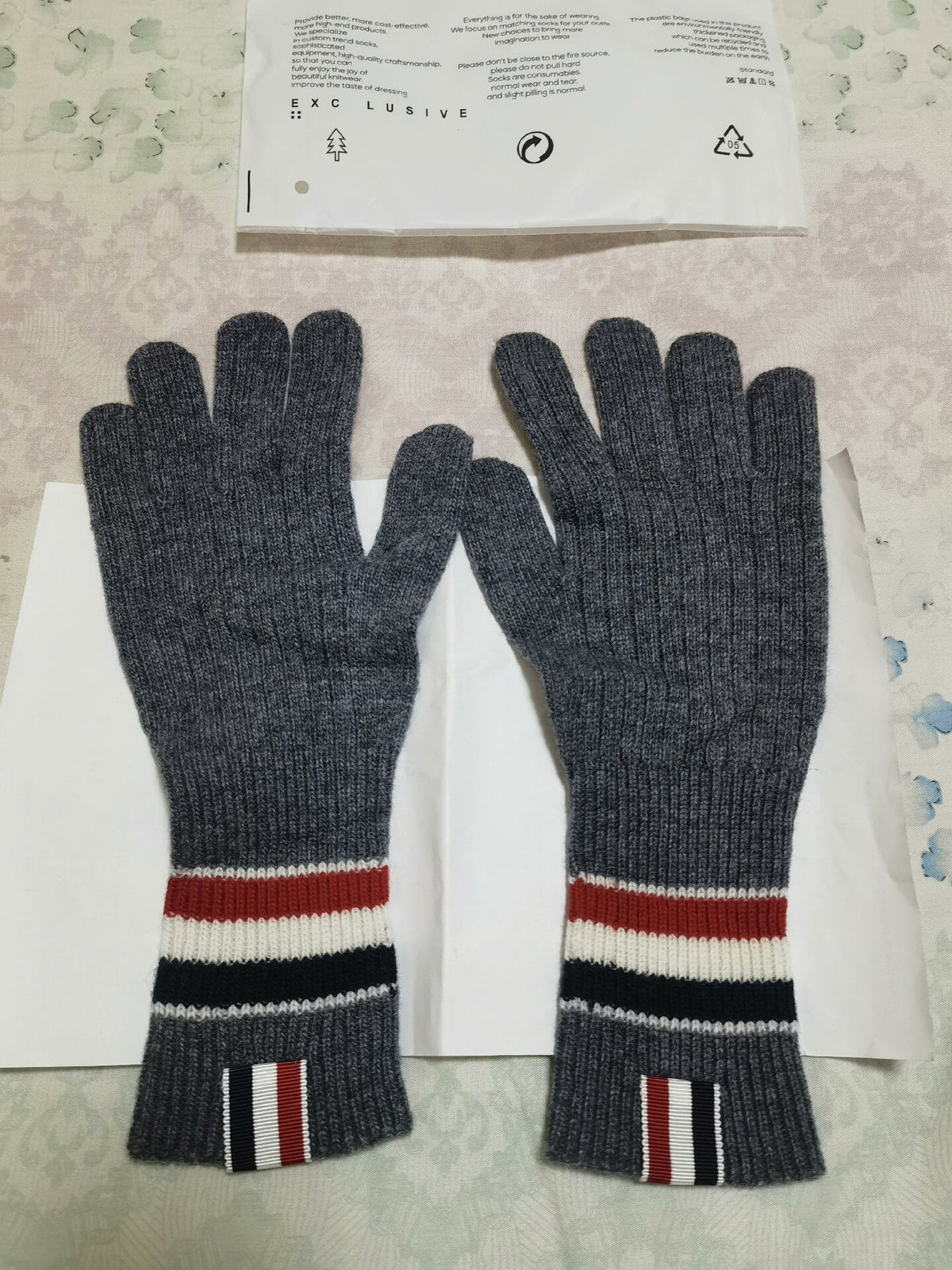 2025SS  wool gloves