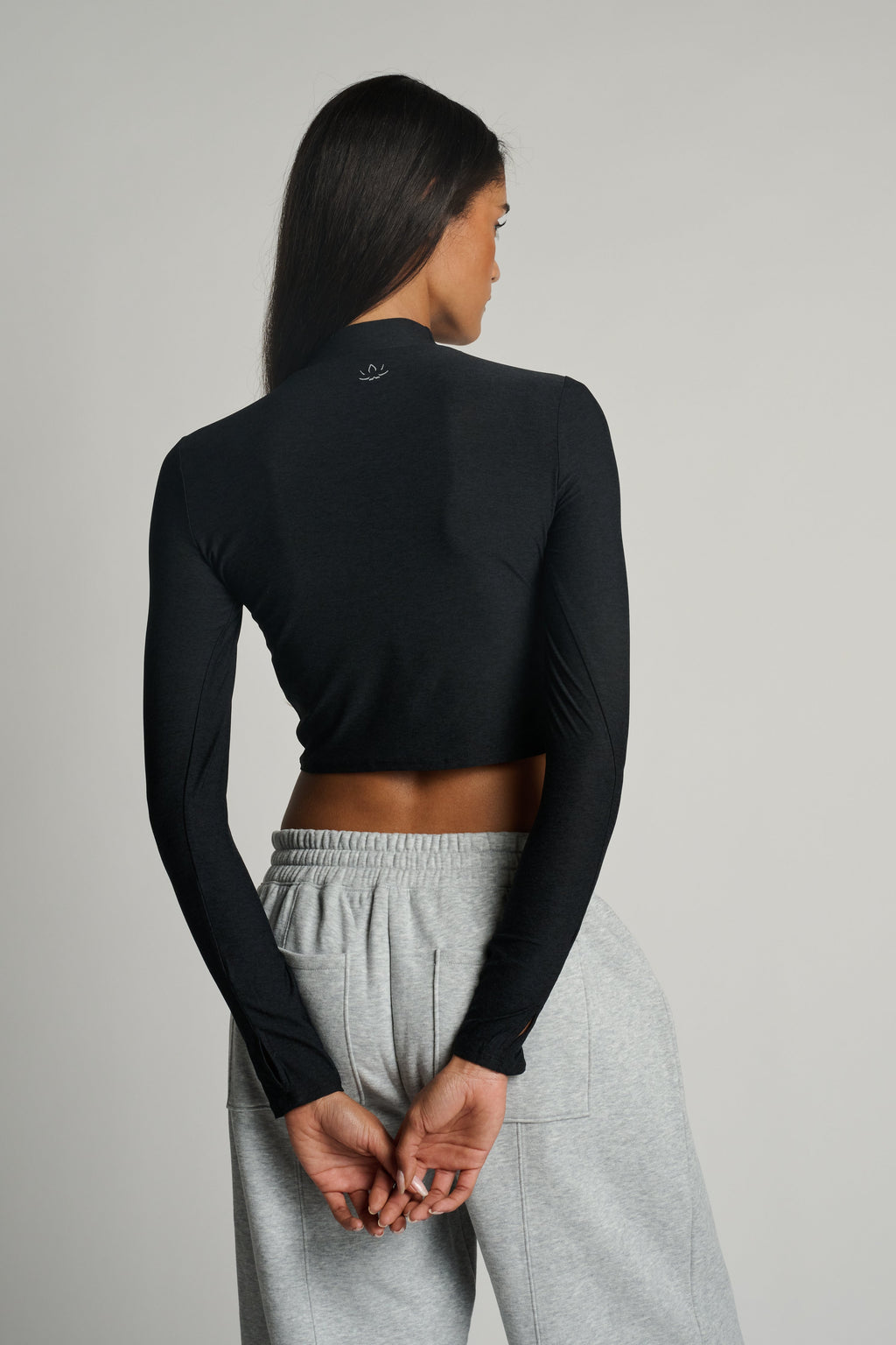 Featherweight Moving Cropped Turtleneck