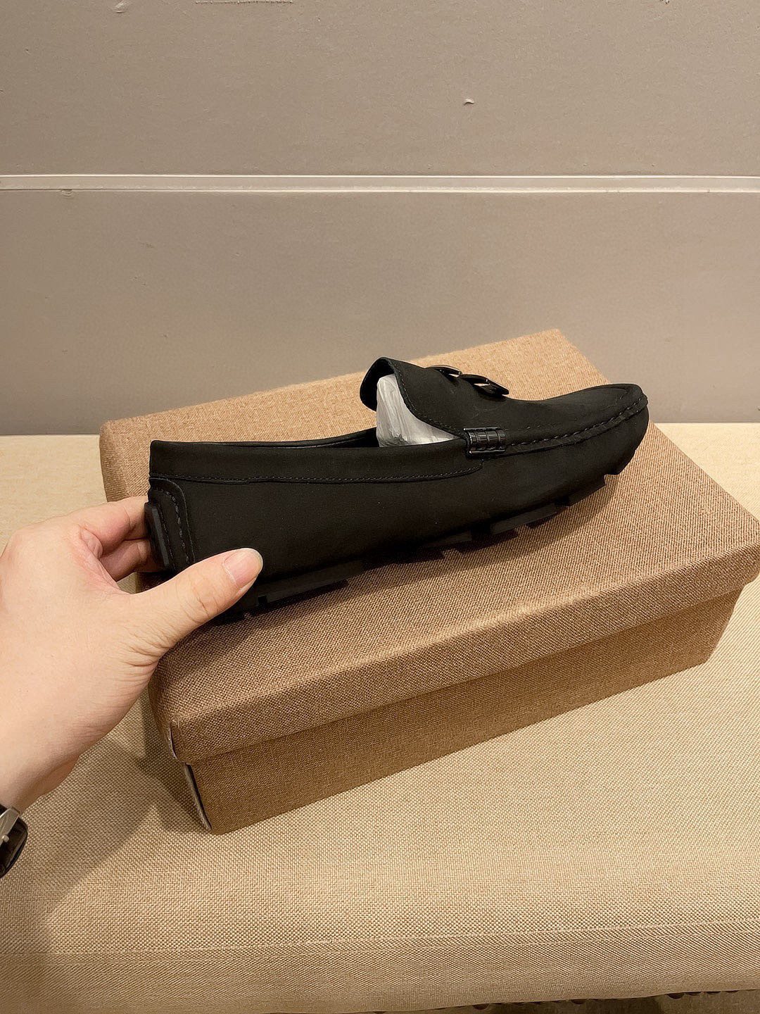 Gucci Men's Black Metal-Detail Loafers - Driving-Style Rubber Sole