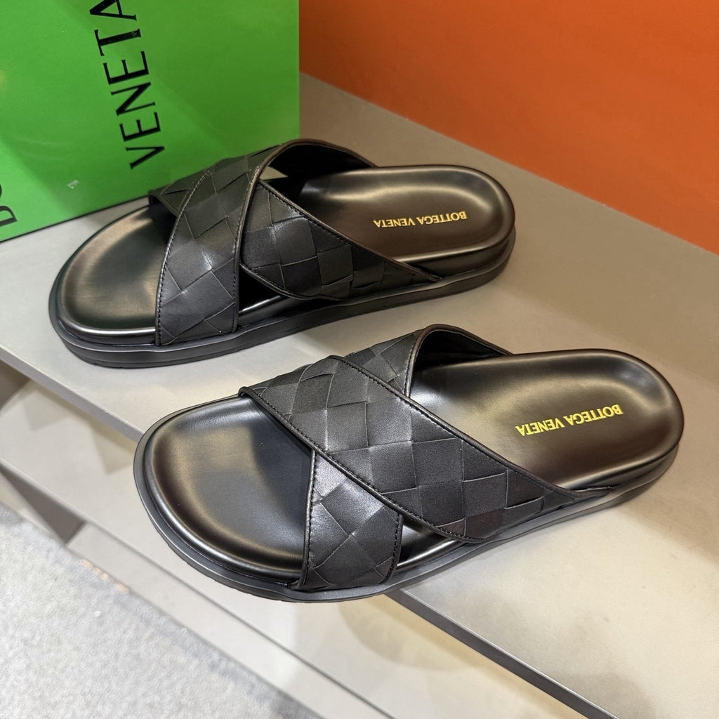 Bottega Veneta Men's Black Woven Slide Sandals