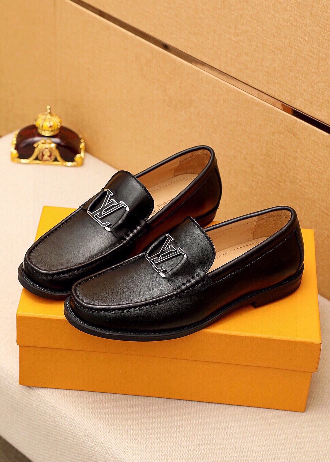 Louis Vuitton Black Metal-Detail Loafers