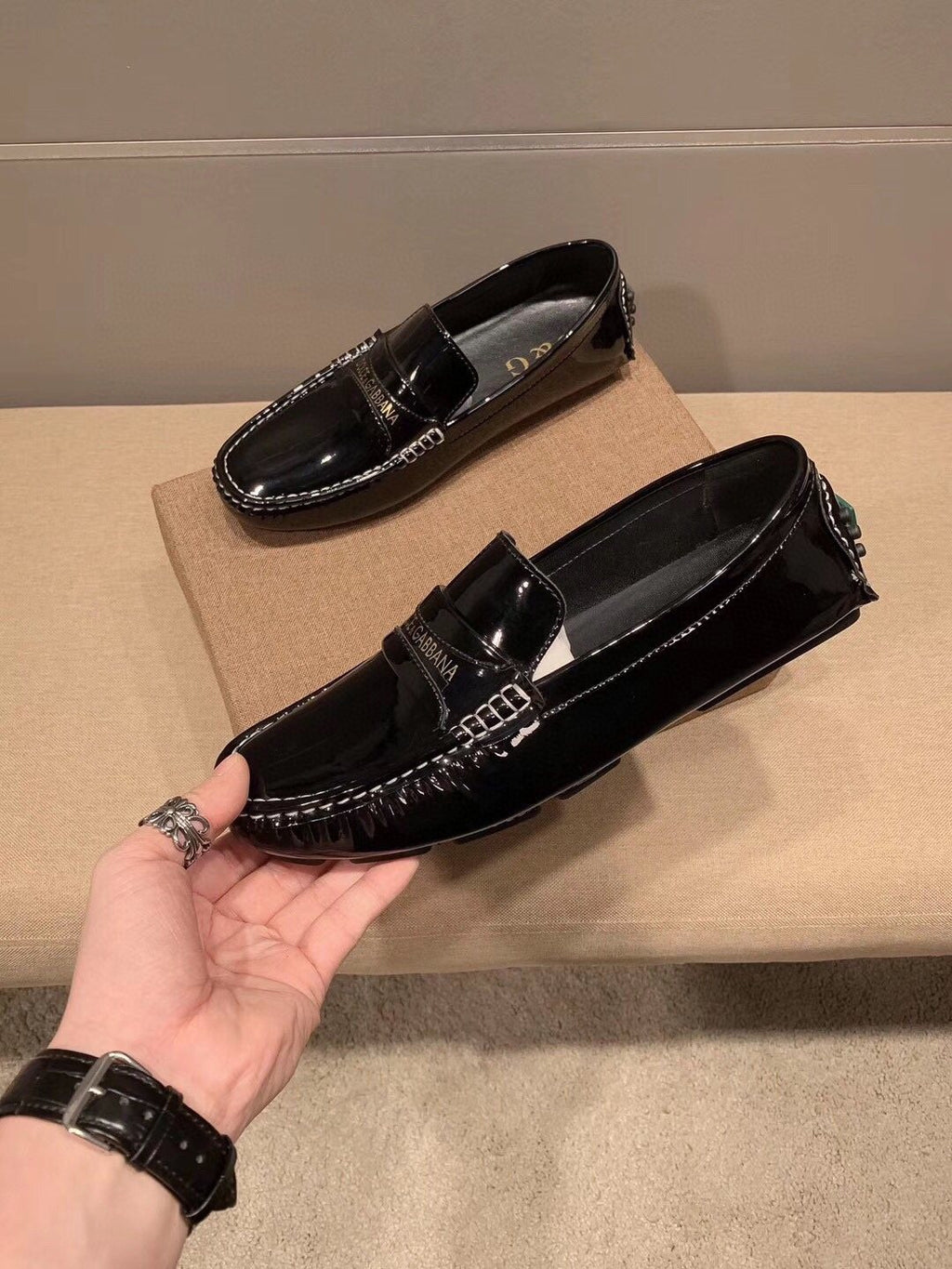 Dolce & Gabbana Men's Black Glossy Loafers