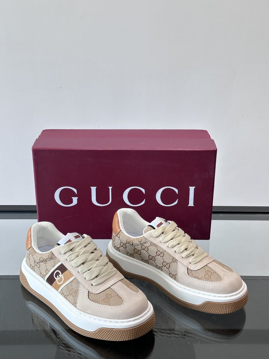 Gucci Men's Beige Patterned Panel Sneakers