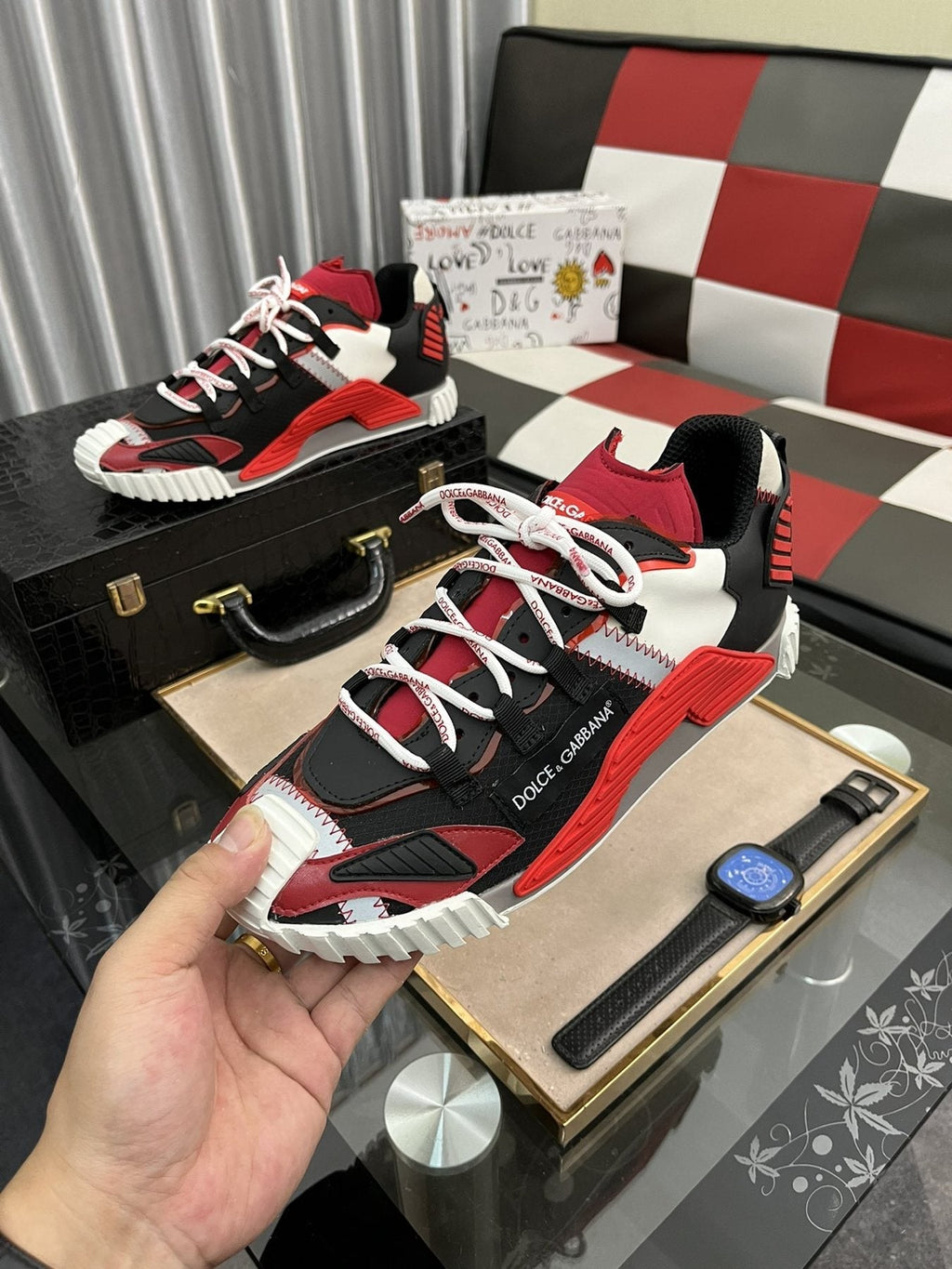 Dolce & Gabbana Men's Black and Red Chunky Sneakers