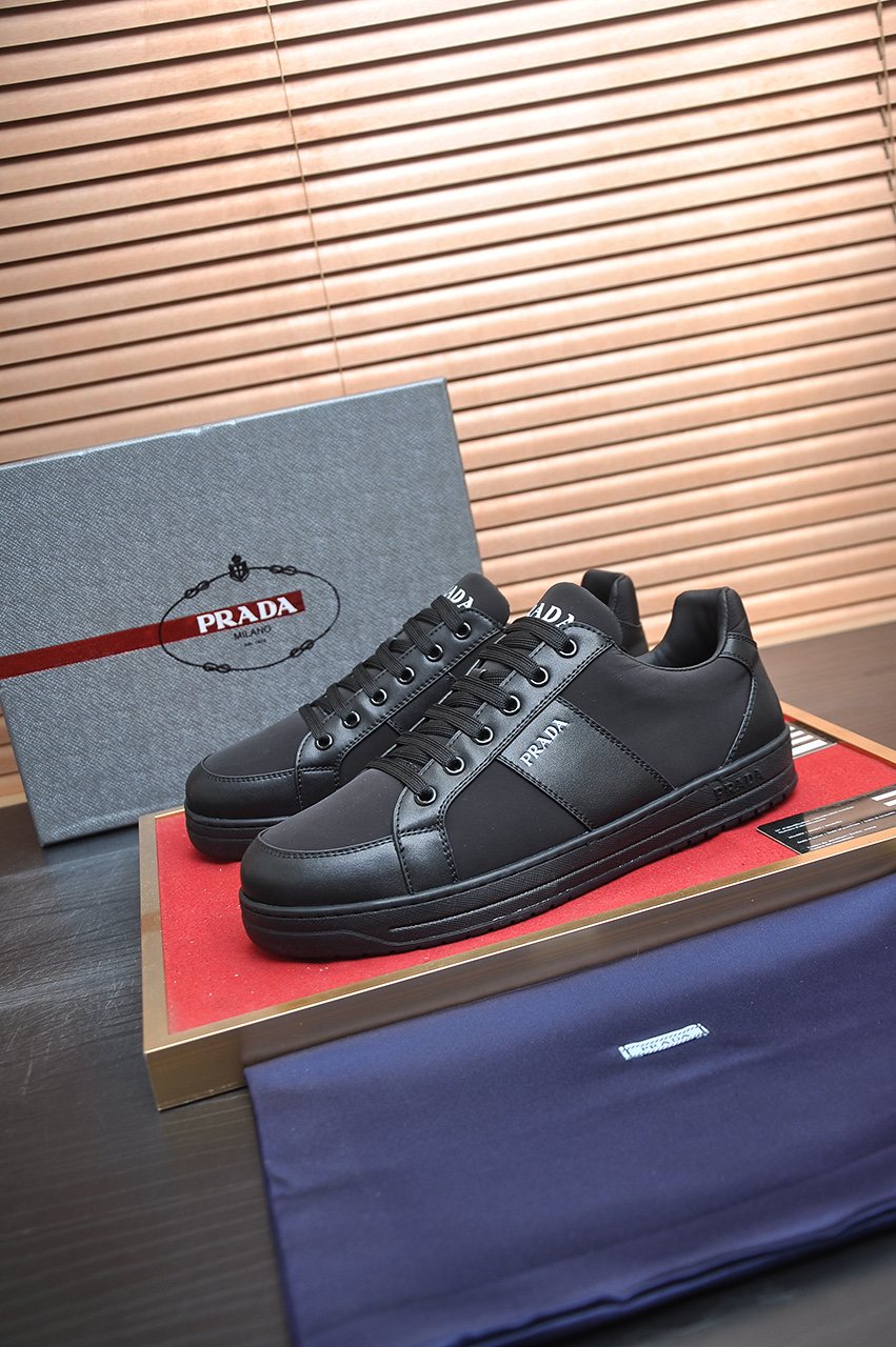 Prada Low-Top Leather Sneakers
