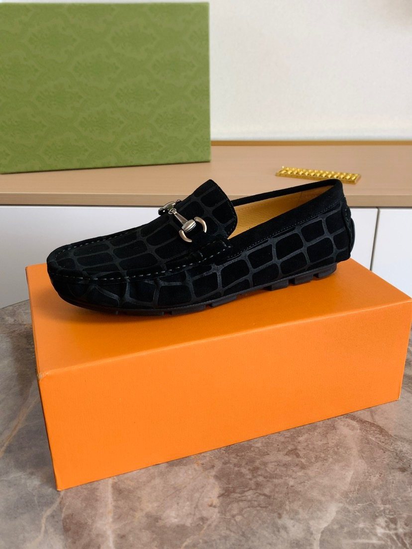 Gucci Men's Textured Horsebit Loafers