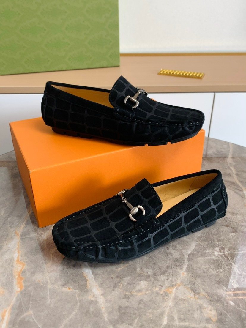 Gucci Men's Textured Horsebit Loafers