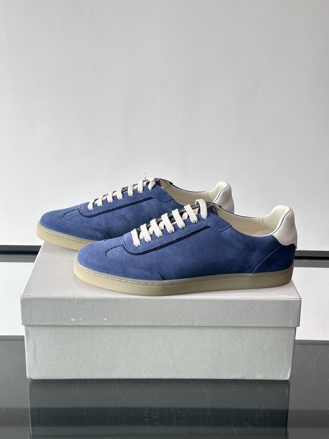 Brunello Cucinelli Men's Lace-Up Low-Top Sneakers