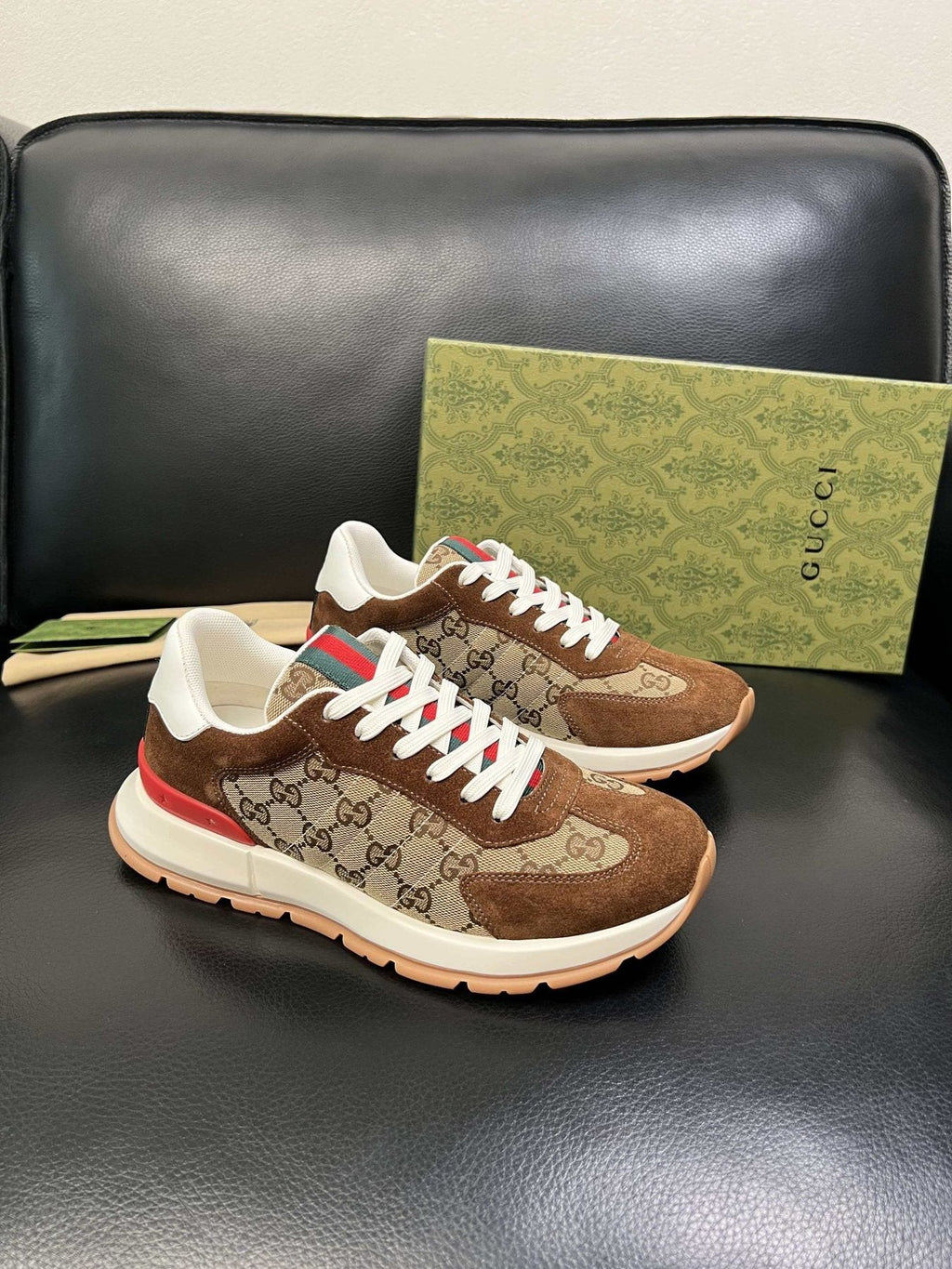 Gucci Men's Monogram Panel Low-Top Sneakers - Contrast Trim